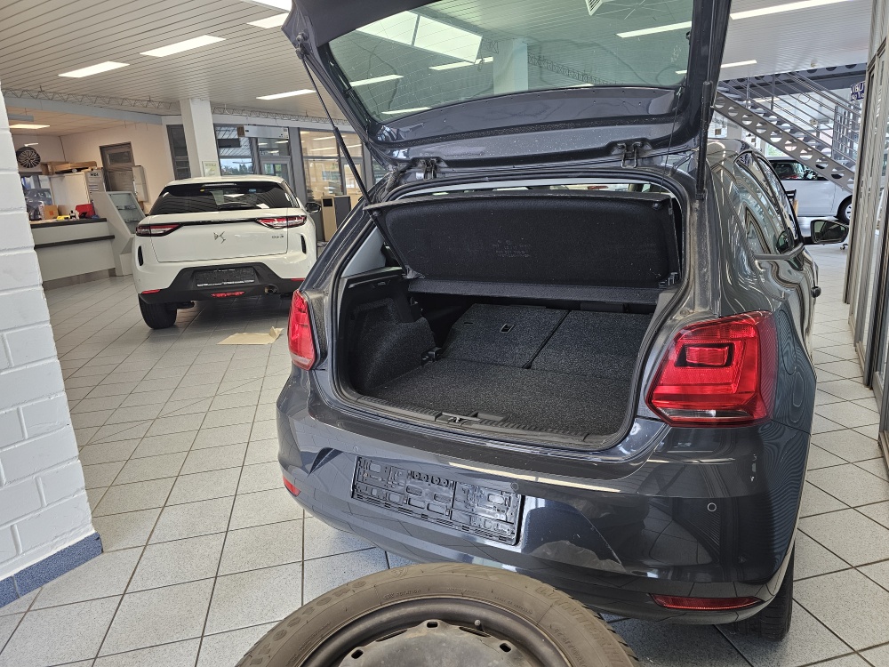 VW Polo  bei Hoffmann Automobile in Wolfsburg kaufen und sofort mitnehmen - Bild 2