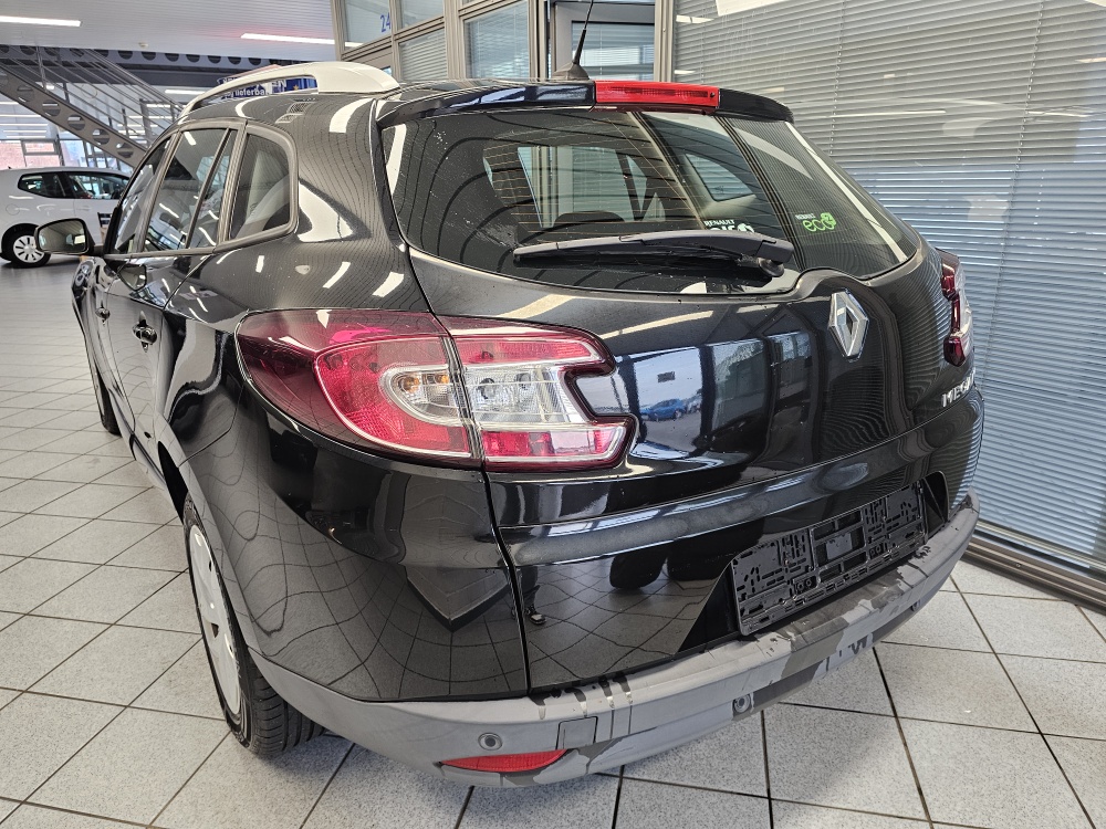 Renault Megane Grandtour  bei Hoffmann Automobile in Wolfsburg kaufen und sofort mitnehmen - Bild 2