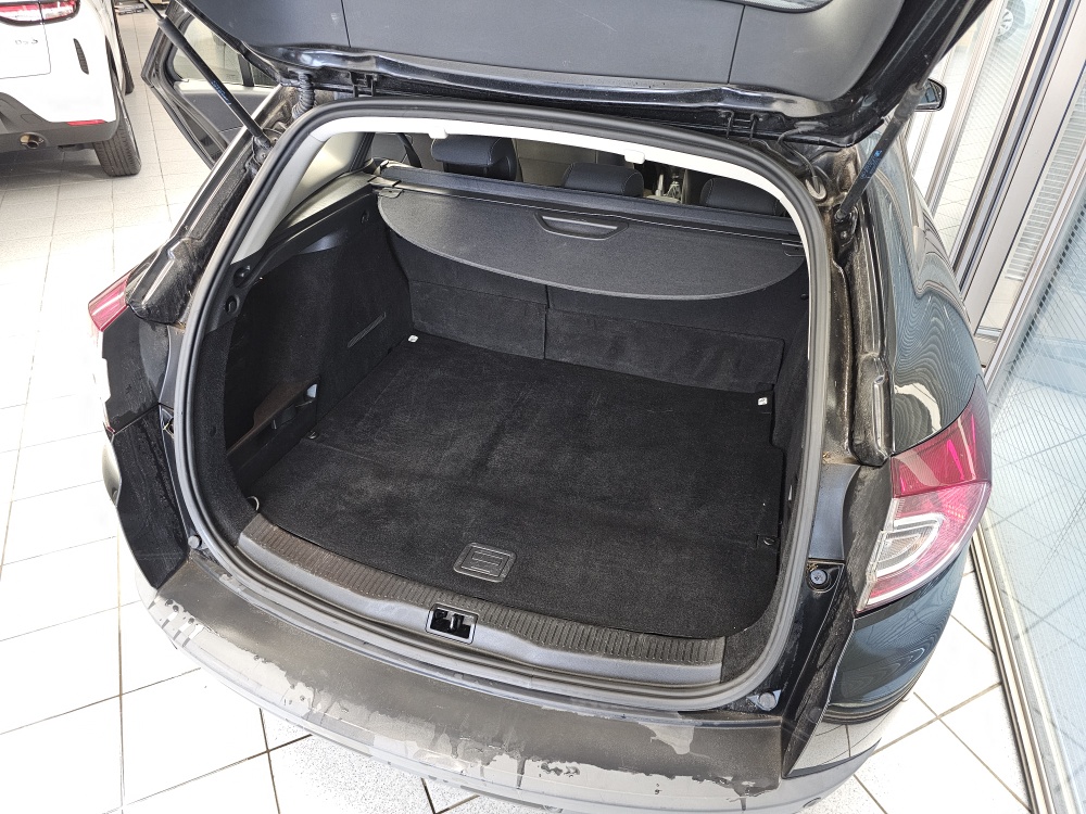 Renault Megane Grandtour  bei Hoffmann Automobile in Wolfsburg kaufen und sofort mitnehmen - Bild 4