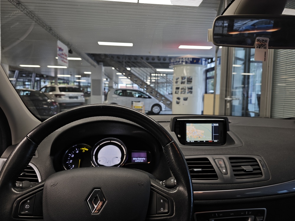 Renault Megane Grandtour  bei Hoffmann Automobile in Wolfsburg kaufen und sofort mitnehmen - Bild 8