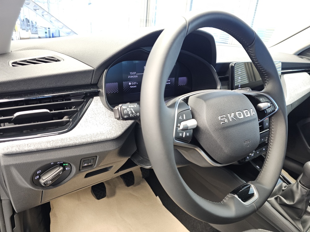 Skoda Kamiq bei Hoffmann Automobile in Wolfsburg kaufen und sofort mitnehmen - Bild 23