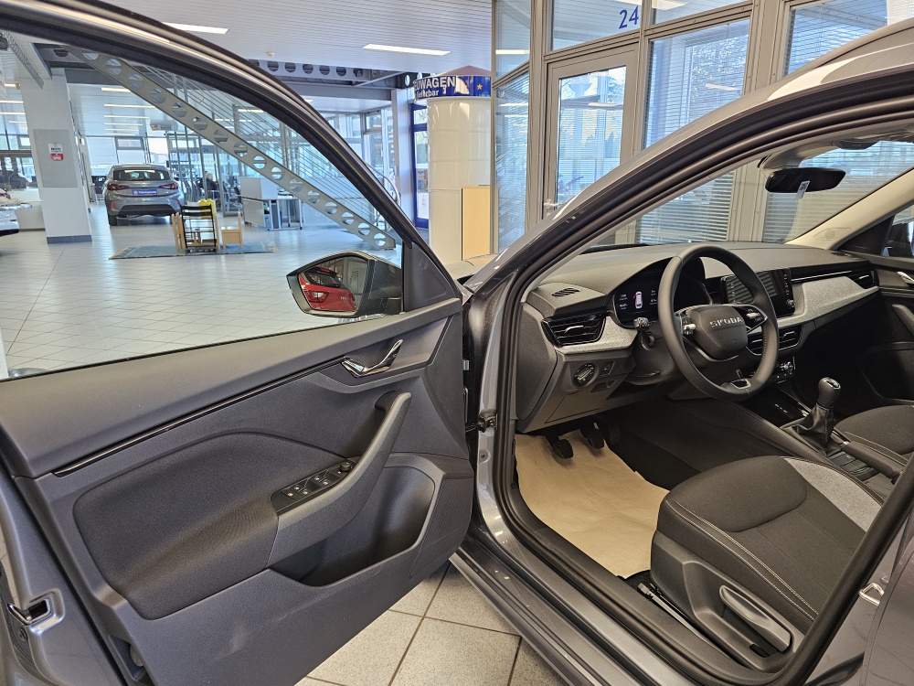 Skoda Kamiq bei Hoffmann Automobile in Wolfsburg kaufen und sofort mitnehmen - Bild 25