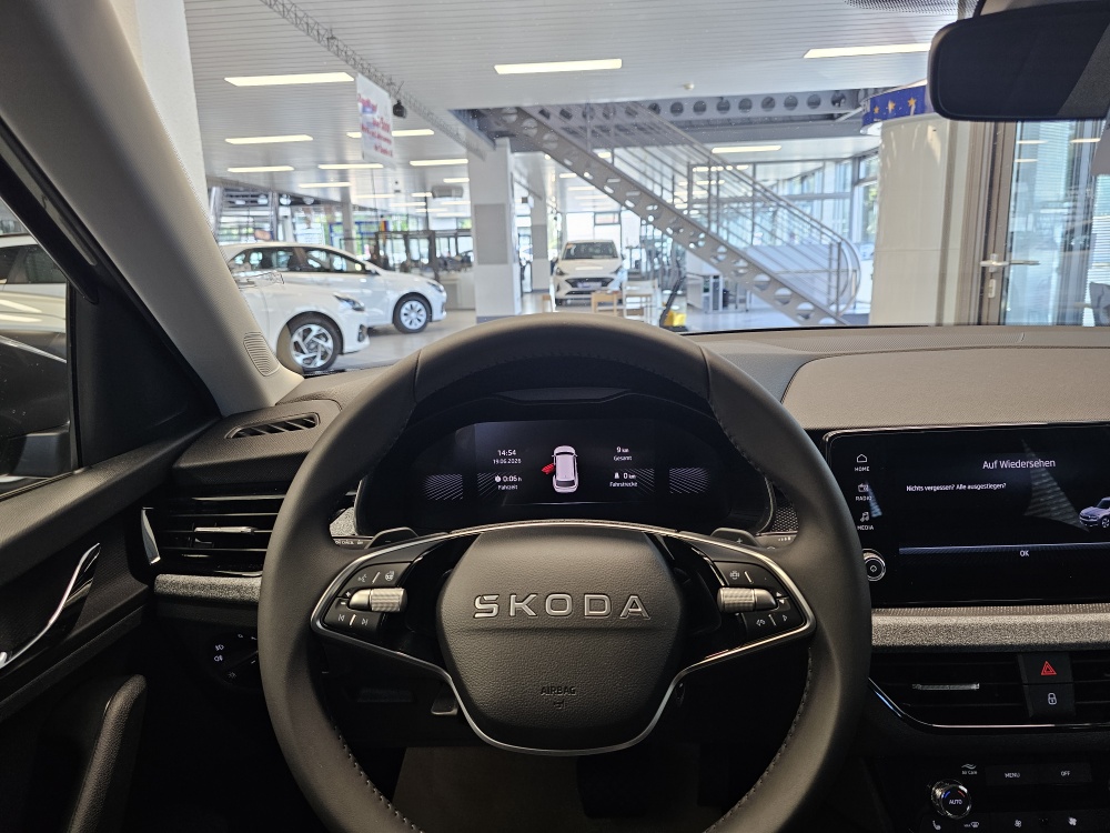 Skoda Kamiq bei Hoffmann Automobile in Wolfsburg kaufen und sofort mitnehmen - Bild 19