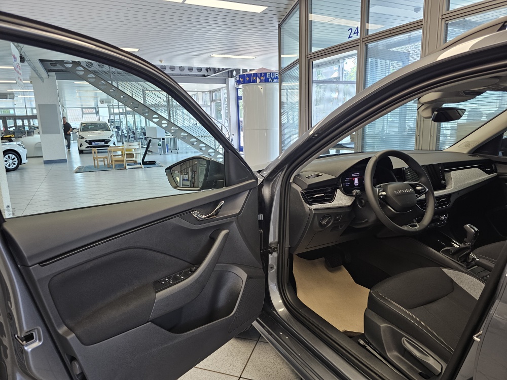 Skoda Kamiq bei Hoffmann Automobile in Wolfsburg kaufen und sofort mitnehmen - Bild 22