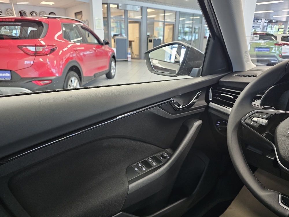 Skoda Kamiq bei Hoffmann Automobile in Wolfsburg kaufen und sofort mitnehmen - Bild 22