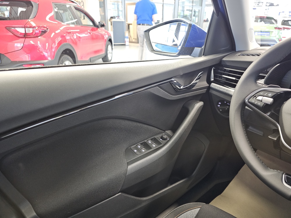Skoda Kamiq bei Hoffmann Automobile in Wolfsburg kaufen und sofort mitnehmen - Bild 22
