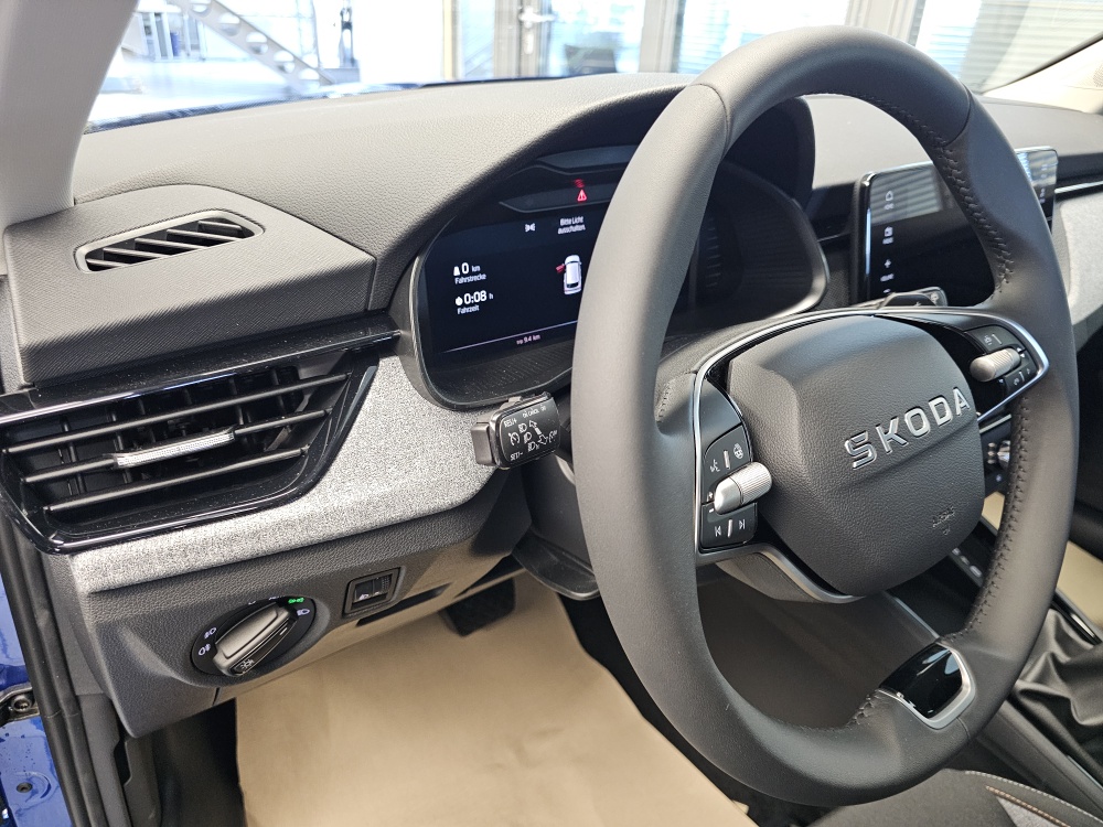 Skoda Kamiq bei Hoffmann Automobile in Wolfsburg kaufen und sofort mitnehmen - Bild 24
