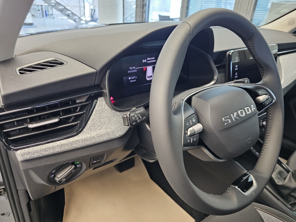Skoda Kamiq bei Hoffmann Automobile in Wolfsburg kaufen und sofort mitnehmen - Bild 23