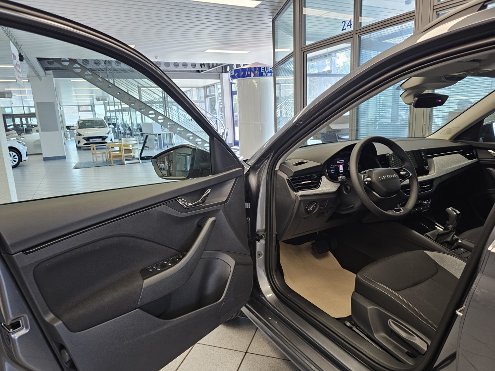 Skoda Kamiq bei Hoffmann Automobile in Wolfsburg kaufen und sofort mitnehmen - Bild 23