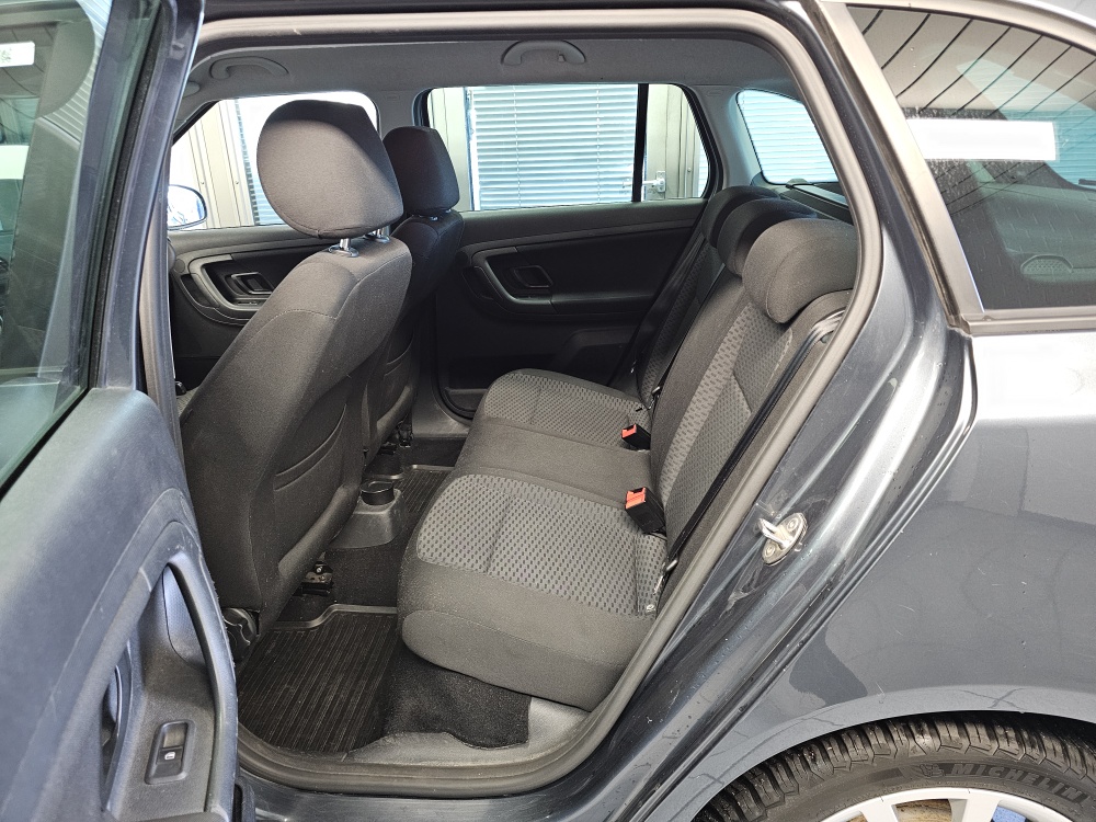 Skoda Fabia Combi  bei Hoffmann Automobile in Wolfsburg kaufen und sofort mitnehmen - Bild 4