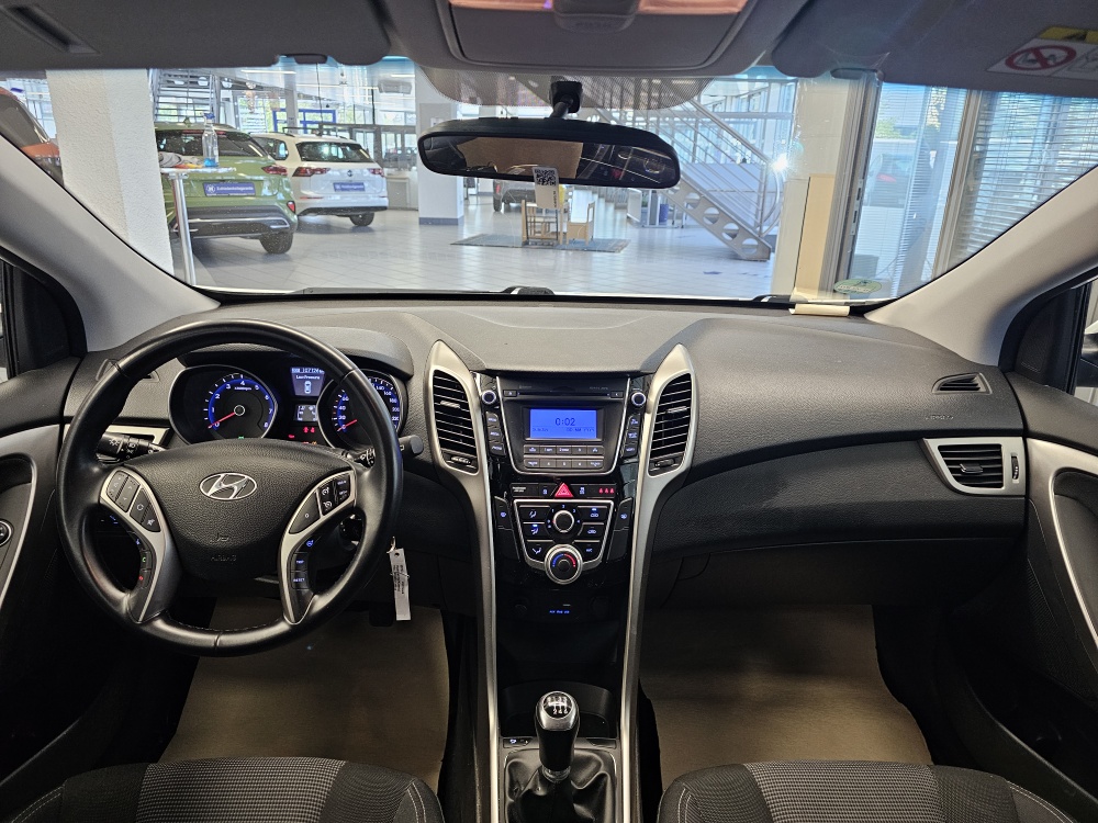 Hyundai i30 Kombi bei Hoffmann Automobile in Wolfsburg kaufen und sofort mitnehmen - Bild 6