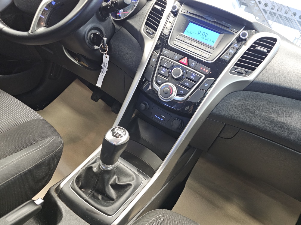Hyundai i30 Kombi bei Hoffmann Automobile in Wolfsburg kaufen und sofort mitnehmen - Bild 7