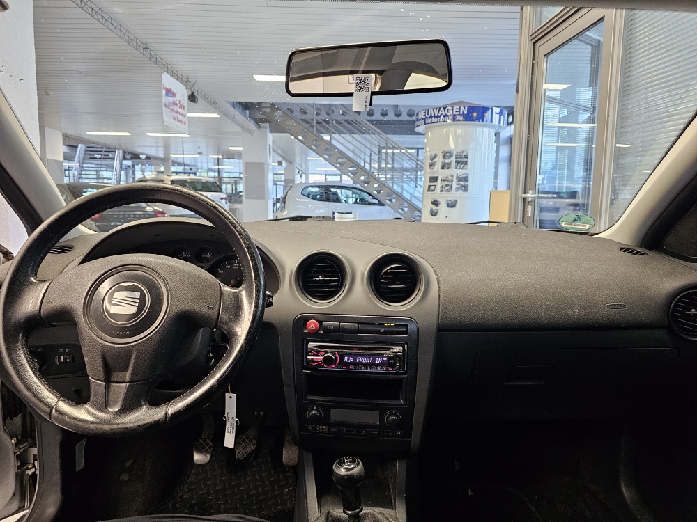 Seat Ibiza  bei Hoffmann Automobile in Wolfsburg kaufen und sofort mitnehmen - Bild 3