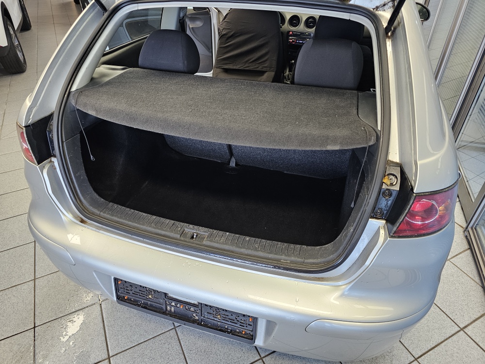 Seat Ibiza  bei Hoffmann Automobile in Wolfsburg kaufen und sofort mitnehmen - Bild 4