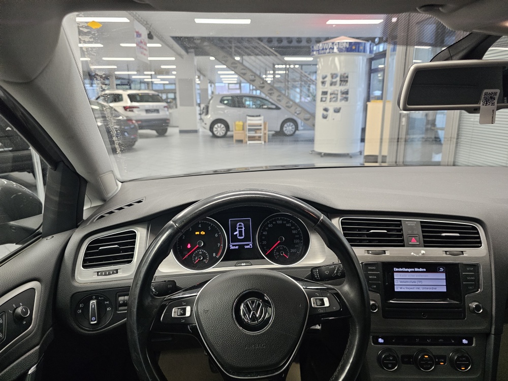 VW Golf  bei Hoffmann Automobile in Wolfsburg kaufen und sofort mitnehmen - Bild 15