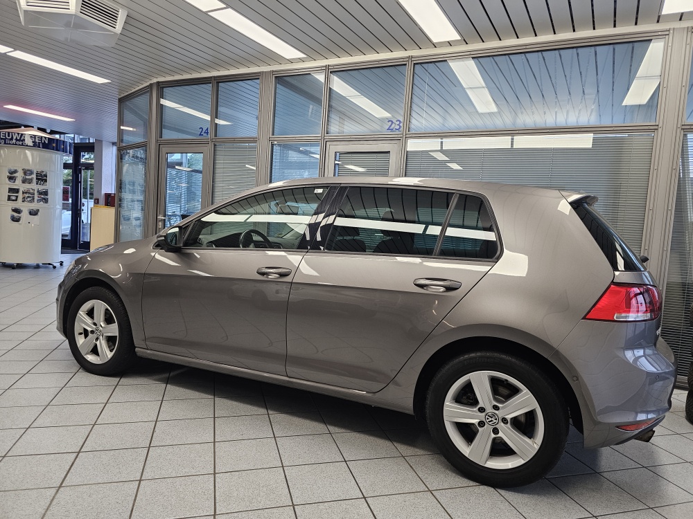 VW Golf  bei Hoffmann Automobile in Wolfsburg kaufen und sofort mitnehmen - Bild 19