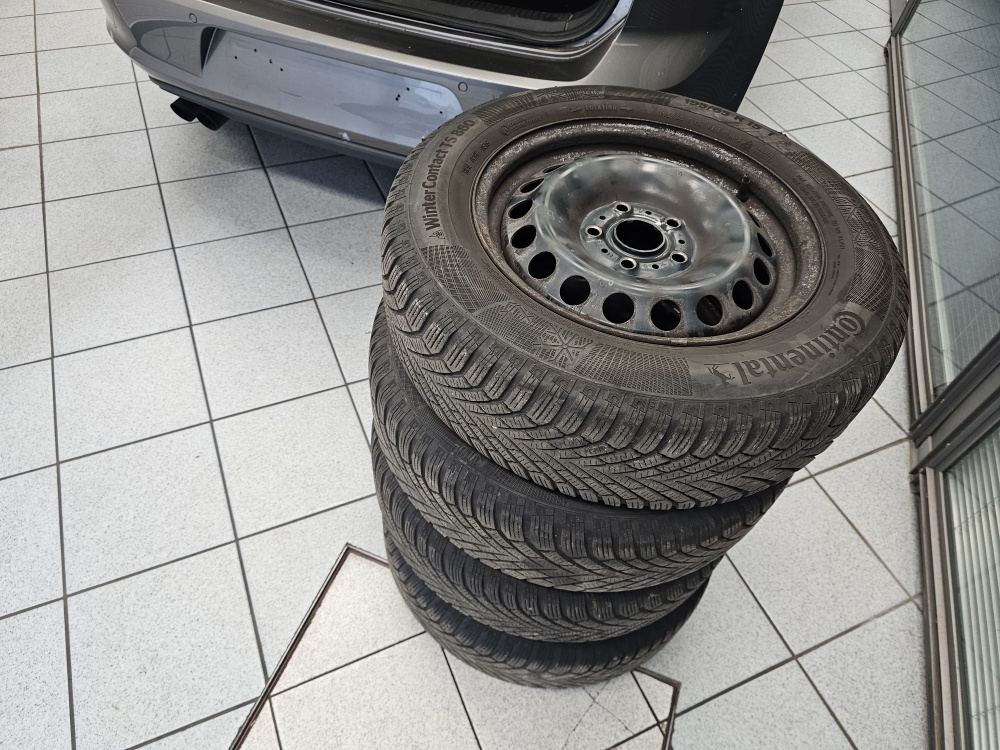 VW Golf  bei Hoffmann Automobile in Wolfsburg kaufen und sofort mitnehmen - Bild 3