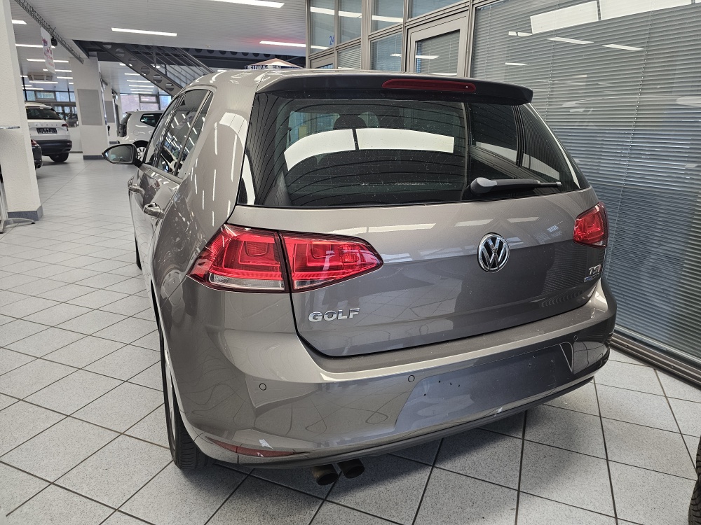 VW Golf  bei Hoffmann Automobile in Wolfsburg kaufen und sofort mitnehmen - Bild 4