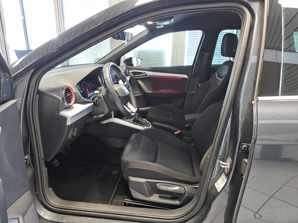 Seat Arona  bei Hoffmann Automobile in Wolfsburg kaufen und sofort mitnehmen - Bild 11