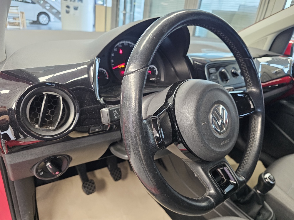 VW up!  bei Hoffmann Automobile in Wolfsburg kaufen und sofort mitnehmen - Bild 10