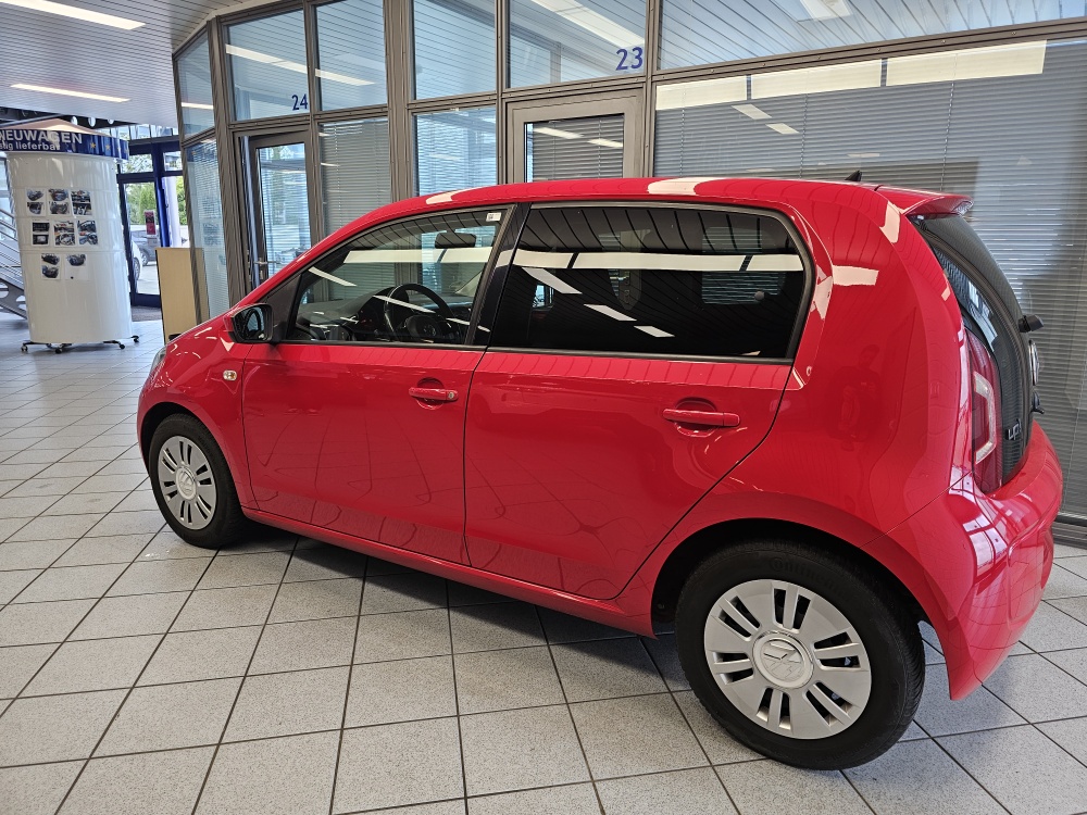 VW up!  bei Hoffmann Automobile in Wolfsburg kaufen und sofort mitnehmen - Bild 13