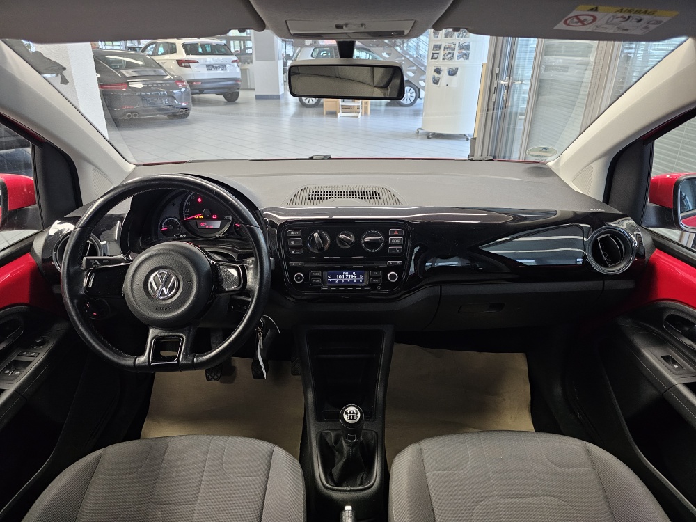 VW up!  bei Hoffmann Automobile in Wolfsburg kaufen und sofort mitnehmen - Bild 5