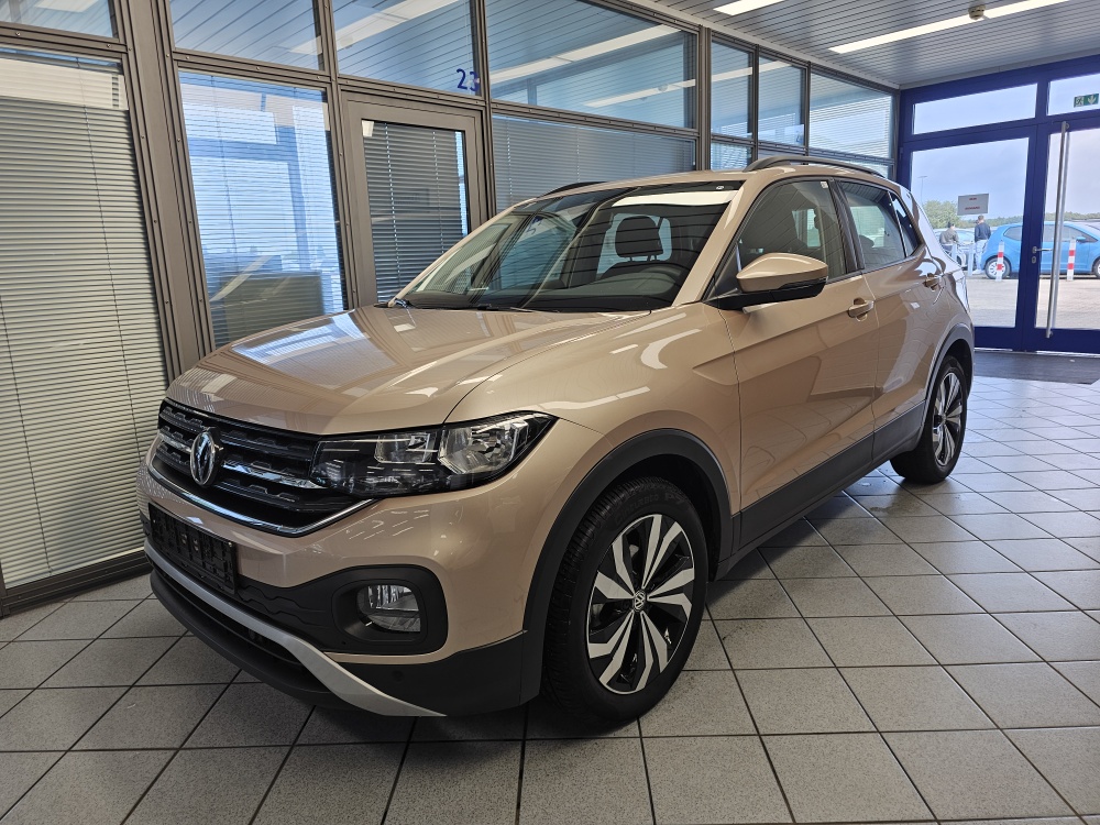VW T-Cross Life für nur 16.900,- € bei Hoffmann Automobile in Wolfsburg kaufen und sofort mitnehmen