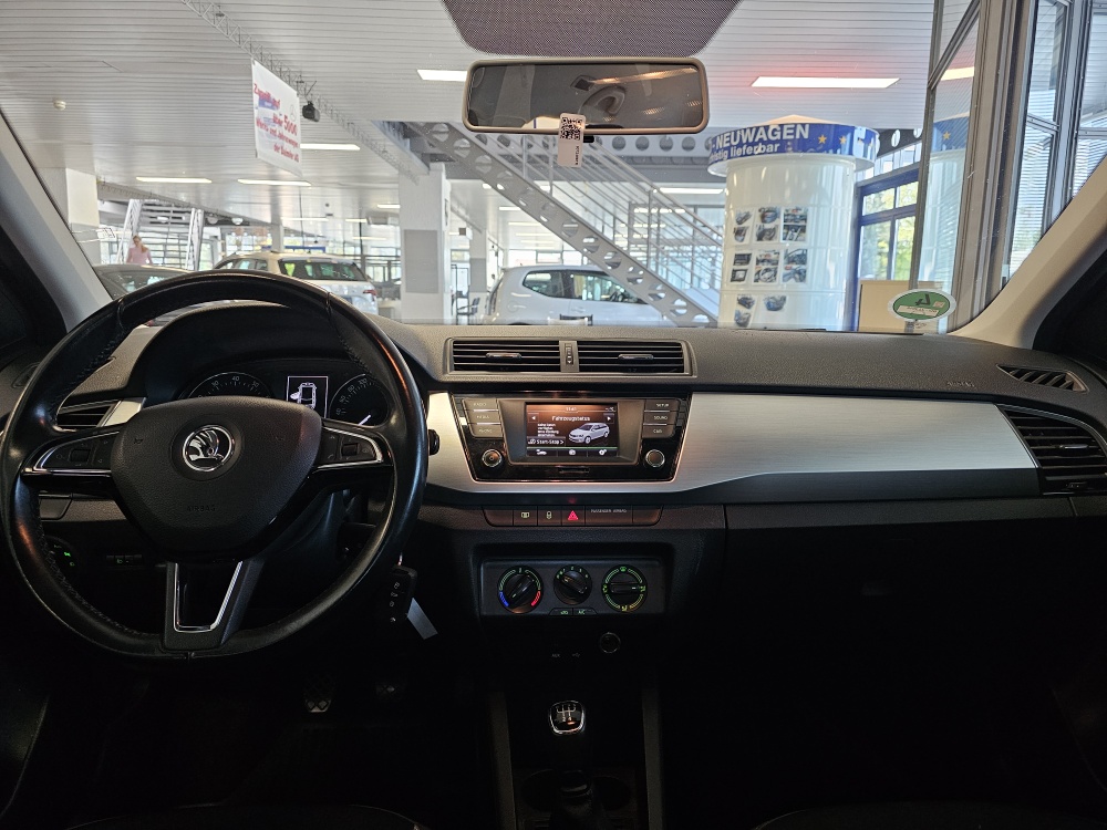 Skoda Fabia Combi  bei Hoffmann Automobile in Wolfsburg kaufen und sofort mitnehmen - Bild 3