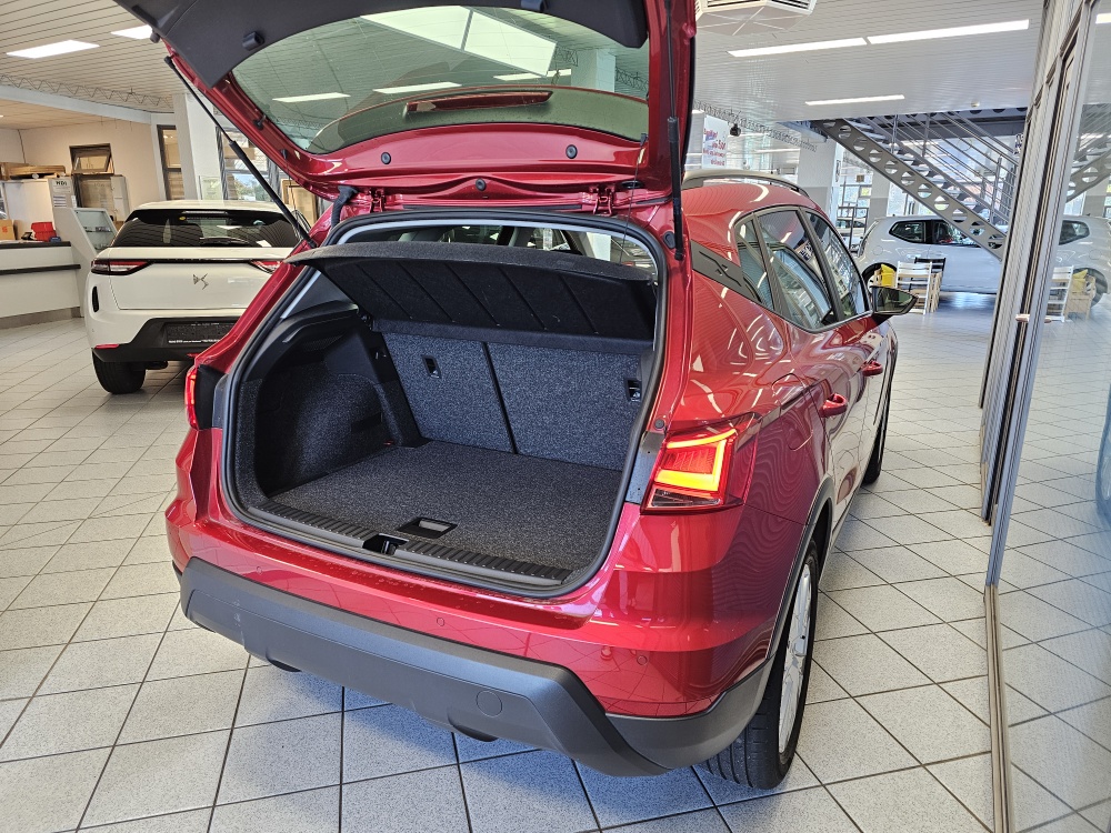 Seat Arona  bei Hoffmann Automobile in Wolfsburg kaufen und sofort mitnehmen - Bild 2