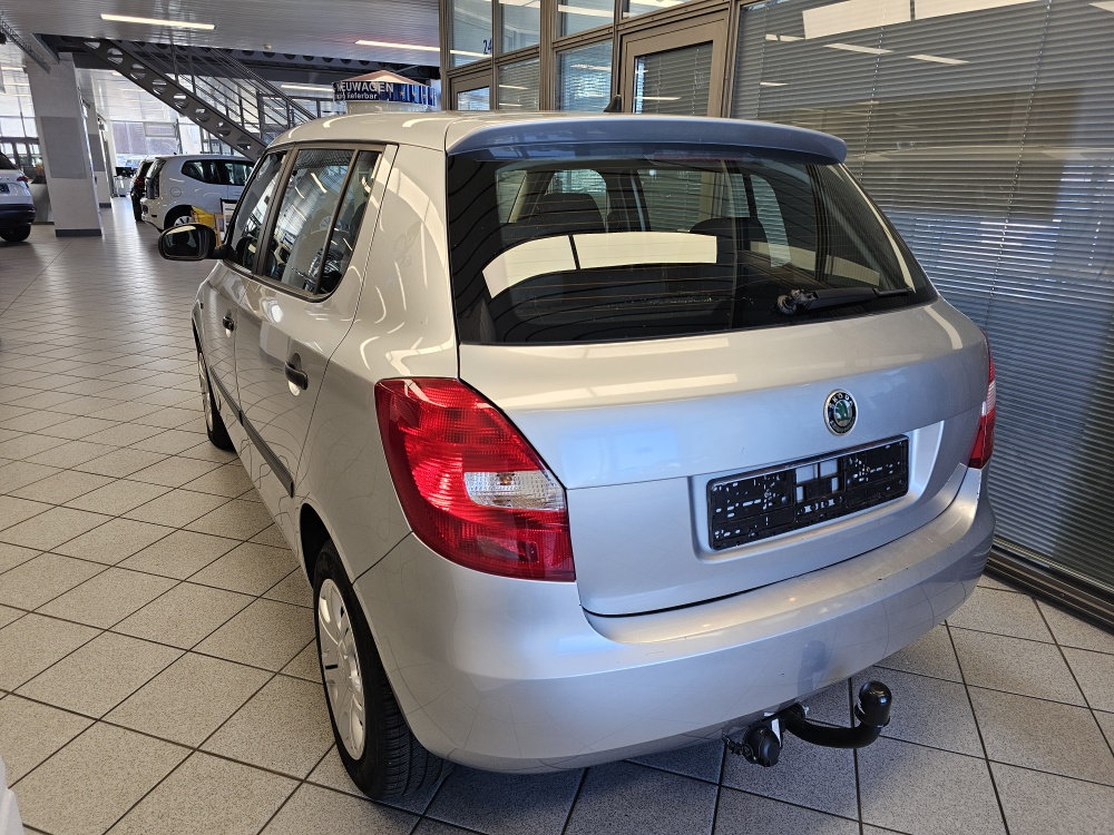 Skoda Fabia  bei Hoffmann Automobile in Wolfsburg kaufen und sofort mitnehmen - Bild 4