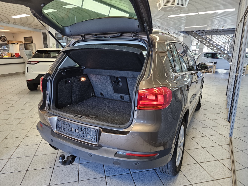 VW Tiguan  bei Hoffmann Automobile in Wolfsburg kaufen und sofort mitnehmen - Bild 2