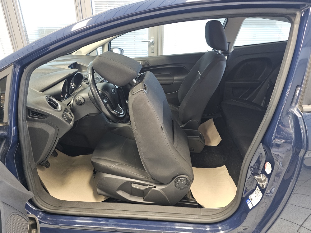 Ford Fiesta  bei Hoffmann Automobile in Wolfsburg kaufen und sofort mitnehmen - Bild 12