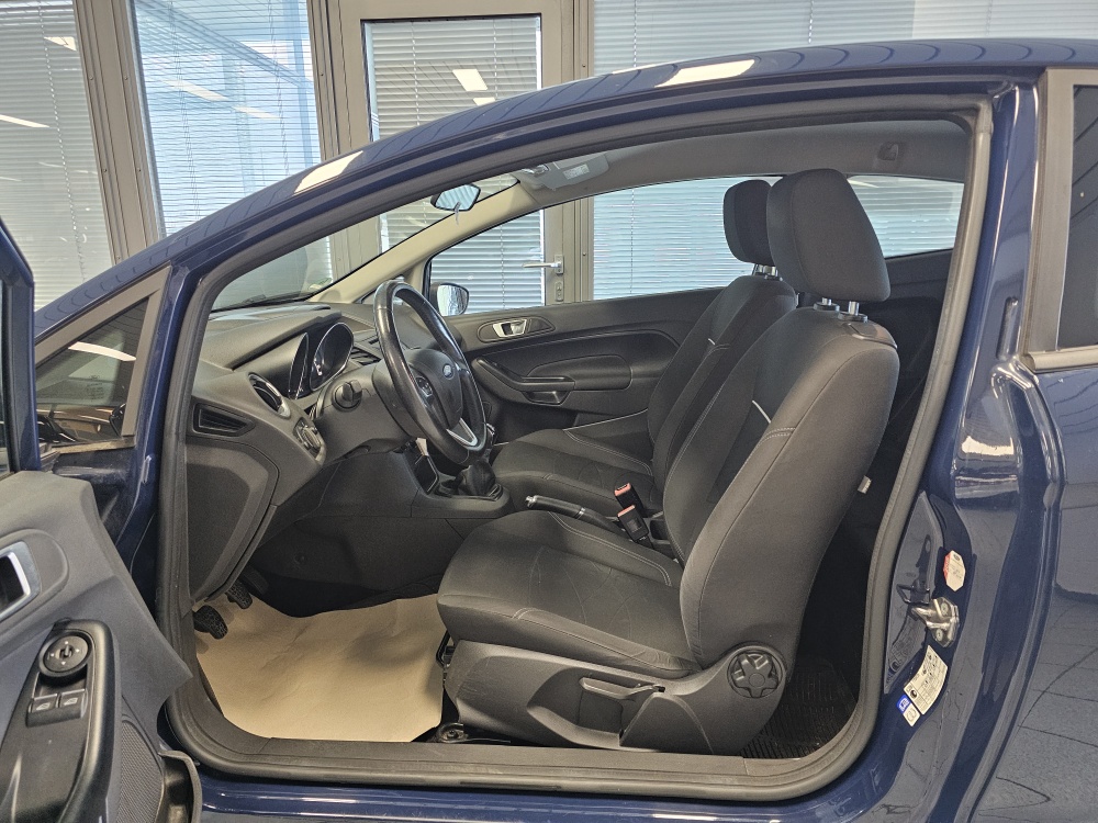 Ford Fiesta  bei Hoffmann Automobile in Wolfsburg kaufen und sofort mitnehmen - Bild 14