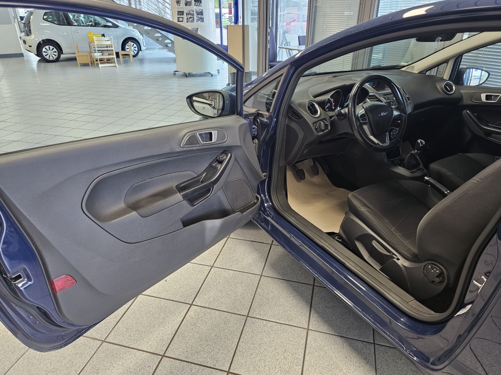 Ford Fiesta  bei Hoffmann Automobile in Wolfsburg kaufen und sofort mitnehmen - Bild 15