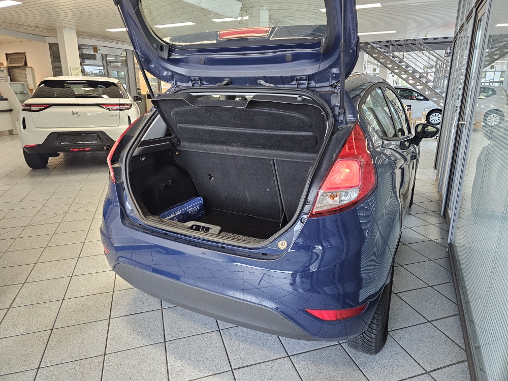 Ford Fiesta  bei Hoffmann Automobile in Wolfsburg kaufen und sofort mitnehmen - Bild 2