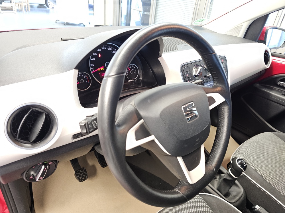 Seat Mii  bei Hoffmann Automobile in Wolfsburg kaufen und sofort mitnehmen - Bild 15