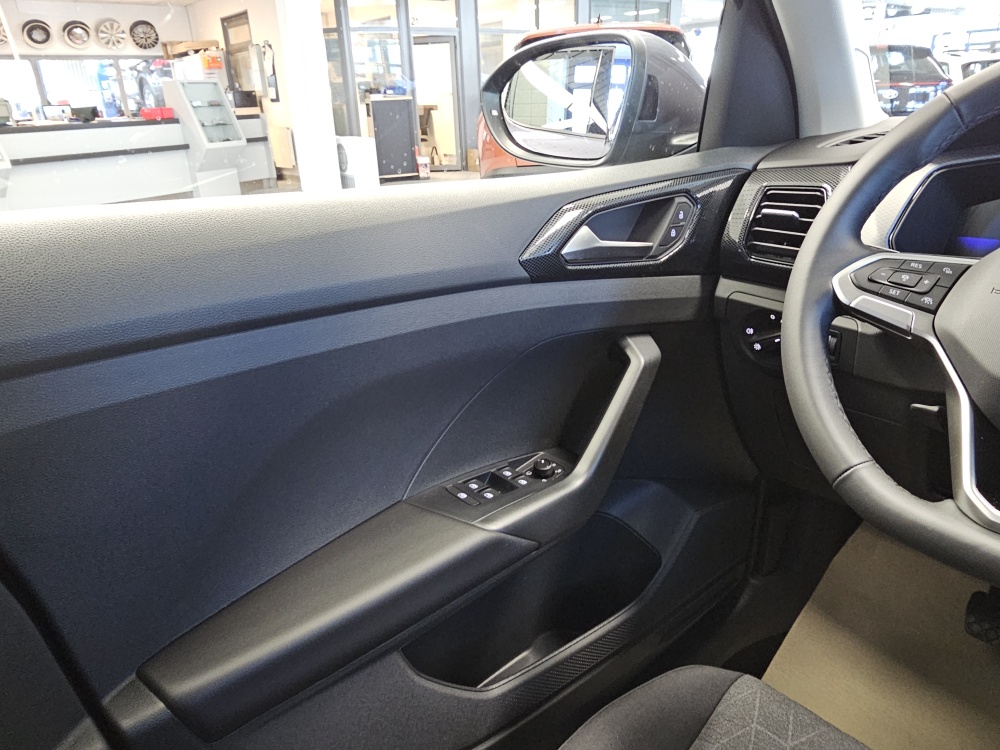 VW T-Cross bei Hoffmann Automobile in Wolfsburg kaufen und sofort mitnehmen - Bild 18