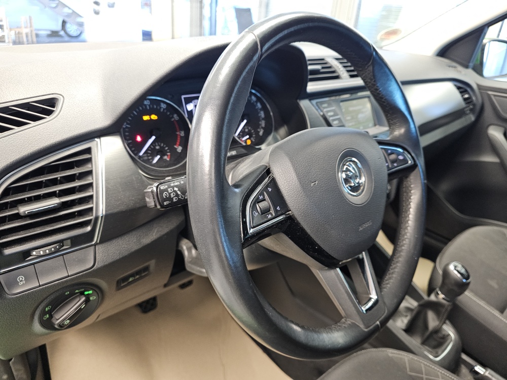 Skoda Fabia  bei Hoffmann Automobile in Wolfsburg kaufen und sofort mitnehmen - Bild 15