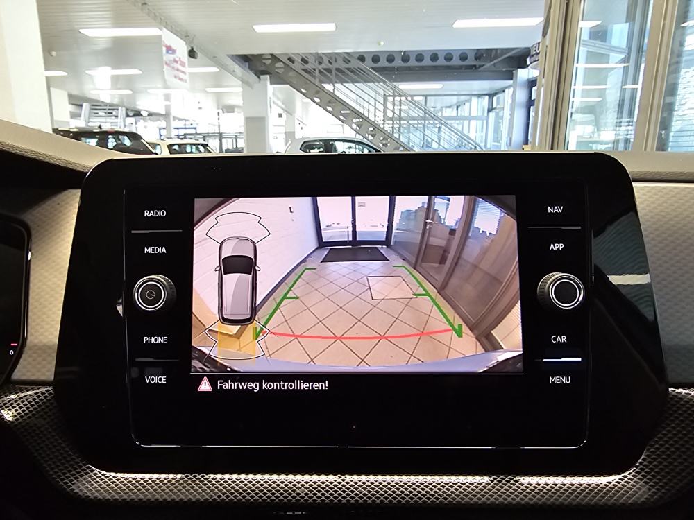 VW T-Cross bei Hoffmann Automobile in Wolfsburg kaufen und sofort mitnehmen - Bild 15