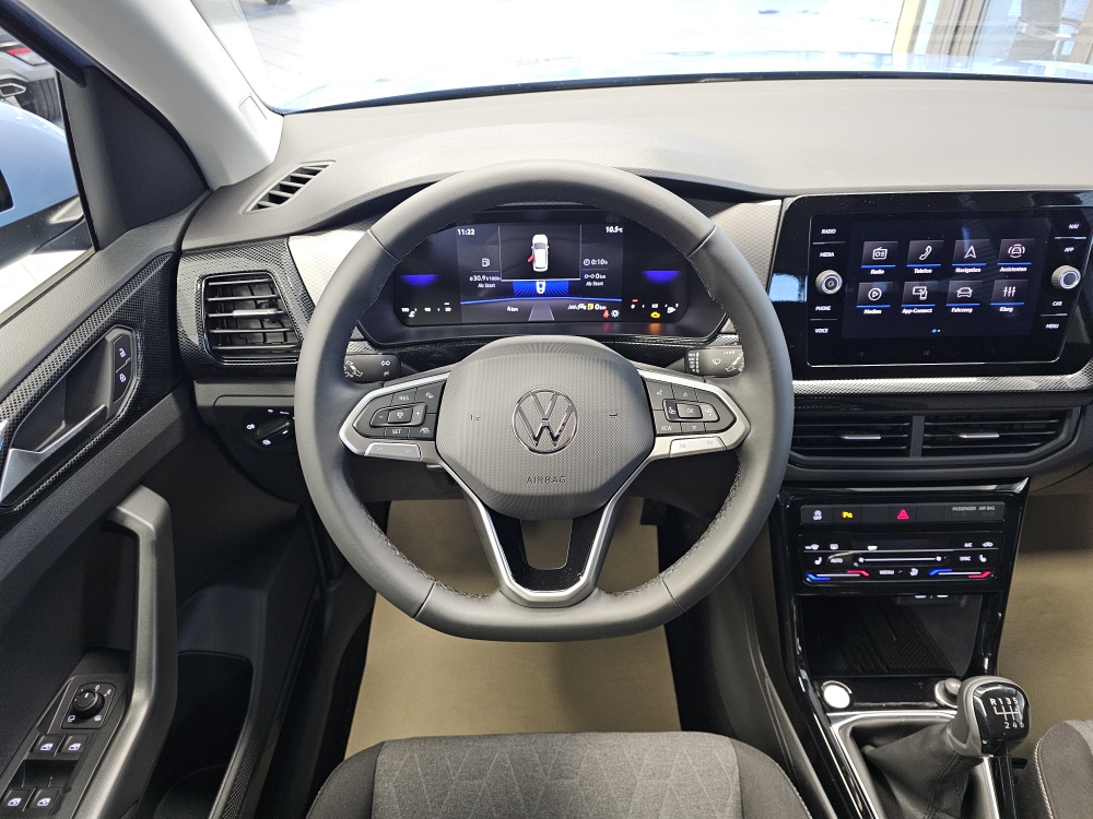 VW T-Cross bei Hoffmann Automobile in Wolfsburg kaufen und sofort mitnehmen - Bild 19