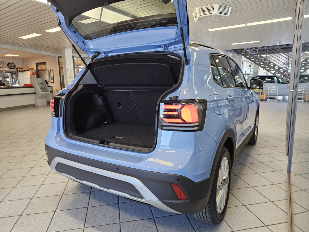 VW T-Cross bei Hoffmann Automobile in Wolfsburg kaufen und sofort mitnehmen - Bild 2