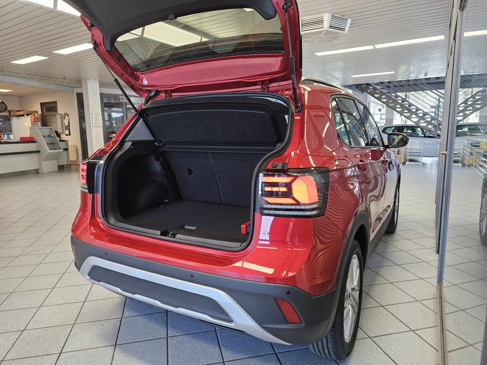 VW T-Cross  bei Hoffmann Automobile in Wolfsburg kaufen und sofort mitnehmen - Bild 2
