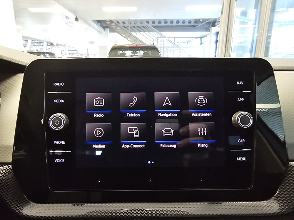 VW T-Cross bei Hoffmann Automobile in Wolfsburg kaufen und sofort mitnehmen - Bild 10