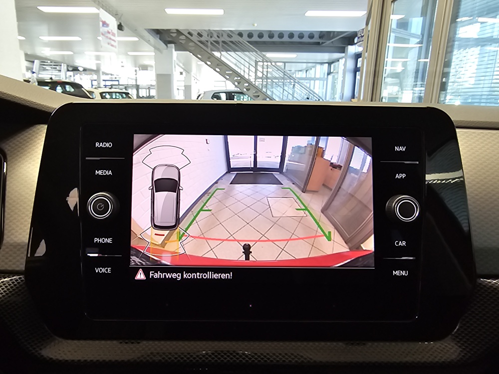 VW T-Cross bei Hoffmann Automobile in Wolfsburg kaufen und sofort mitnehmen - Bild 16