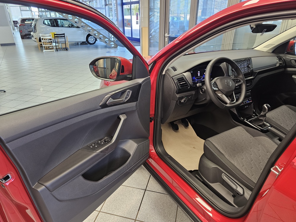 VW T-Cross bei Hoffmann Automobile in Wolfsburg kaufen und sofort mitnehmen - Bild 23