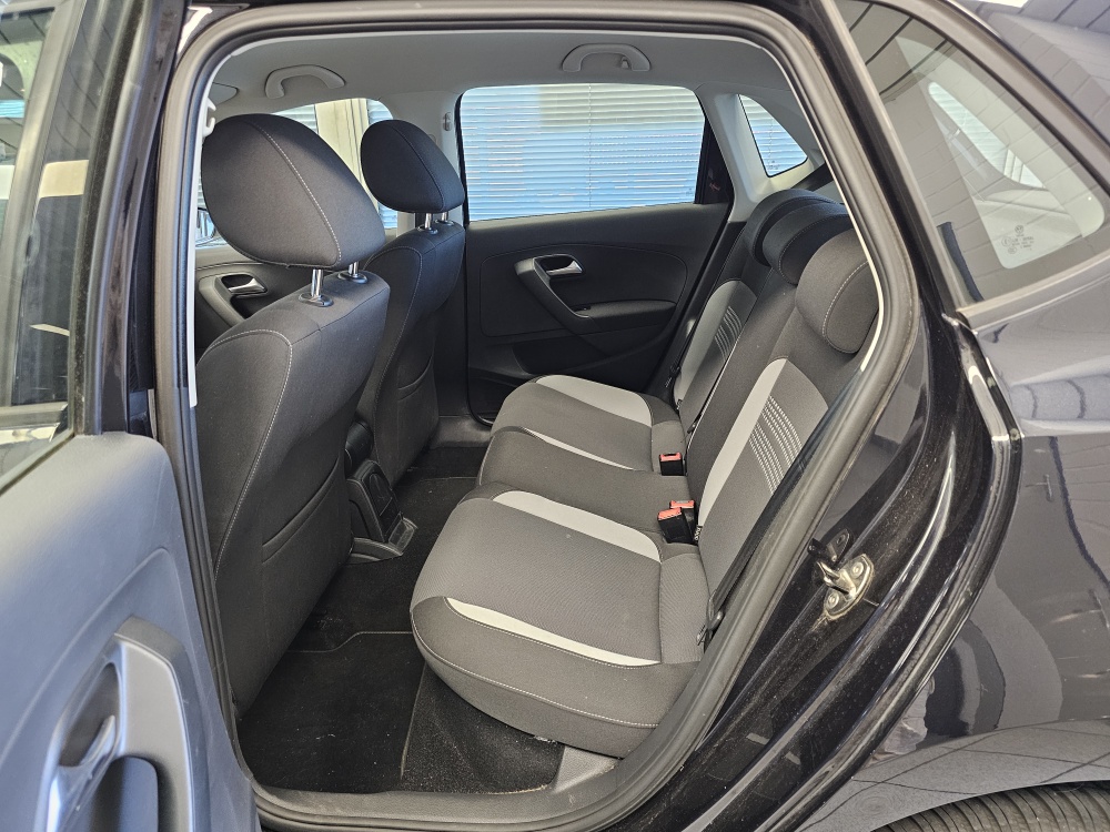 VW Polo  bei Hoffmann Automobile in Wolfsburg kaufen und sofort mitnehmen - Bild 4