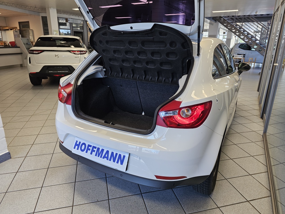 Seat Ibiza  bei Hoffmann Automobile in Wolfsburg kaufen und sofort mitnehmen - Bild 2
