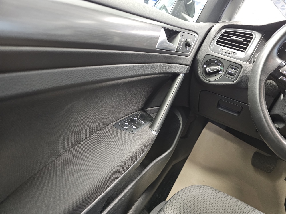 VW Golf Variant  bei Hoffmann Automobile in Wolfsburg kaufen und sofort mitnehmen - Bild 13