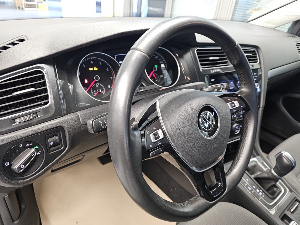 VW Golf Variant  bei Hoffmann Automobile in Wolfsburg kaufen und sofort mitnehmen - Bild 15