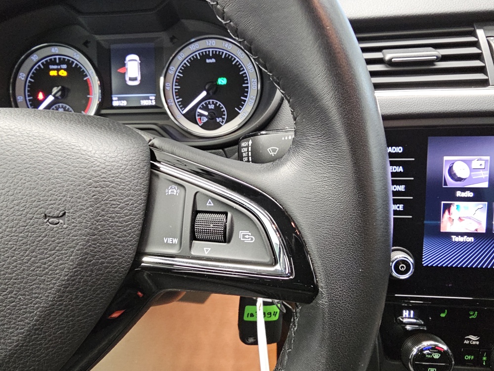 Skoda Octavia Combi  bei Hoffmann Automobile in Wolfsburg kaufen und sofort mitnehmen - Bild 14